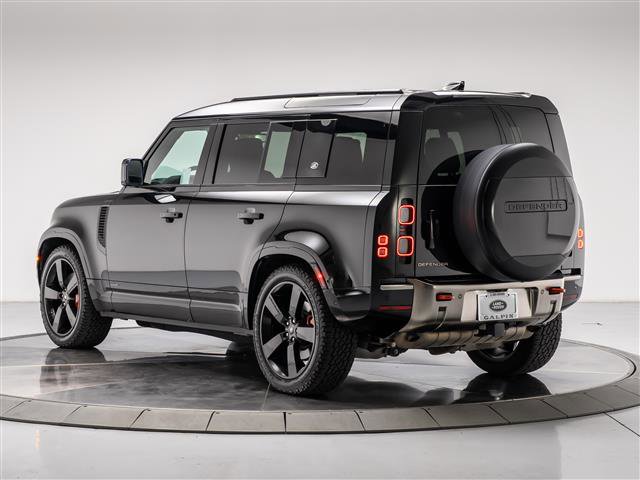 Used 2020 Land Rover Defender 110 X image 3