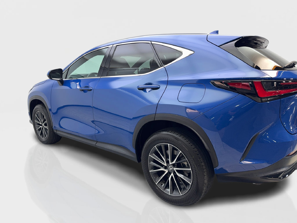 Used 2023 Lexus NX 250 FWD w/ Towing Package (2000 Lbs) image 15