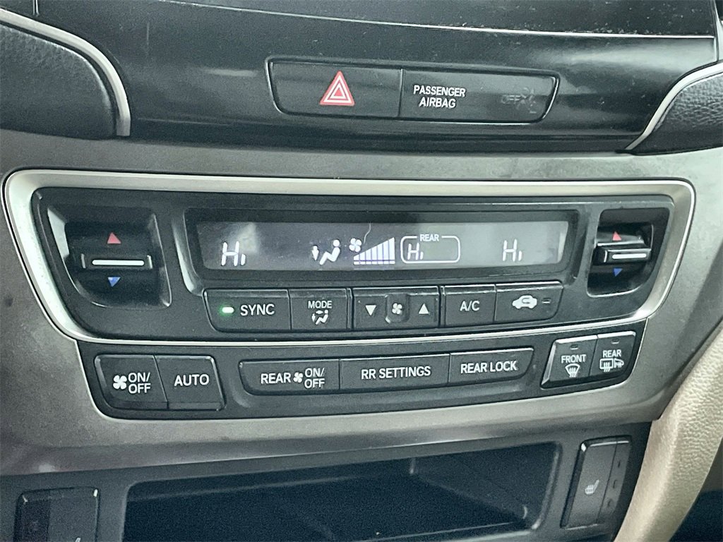 Used 2022 Honda Pilot Special Edition image 29