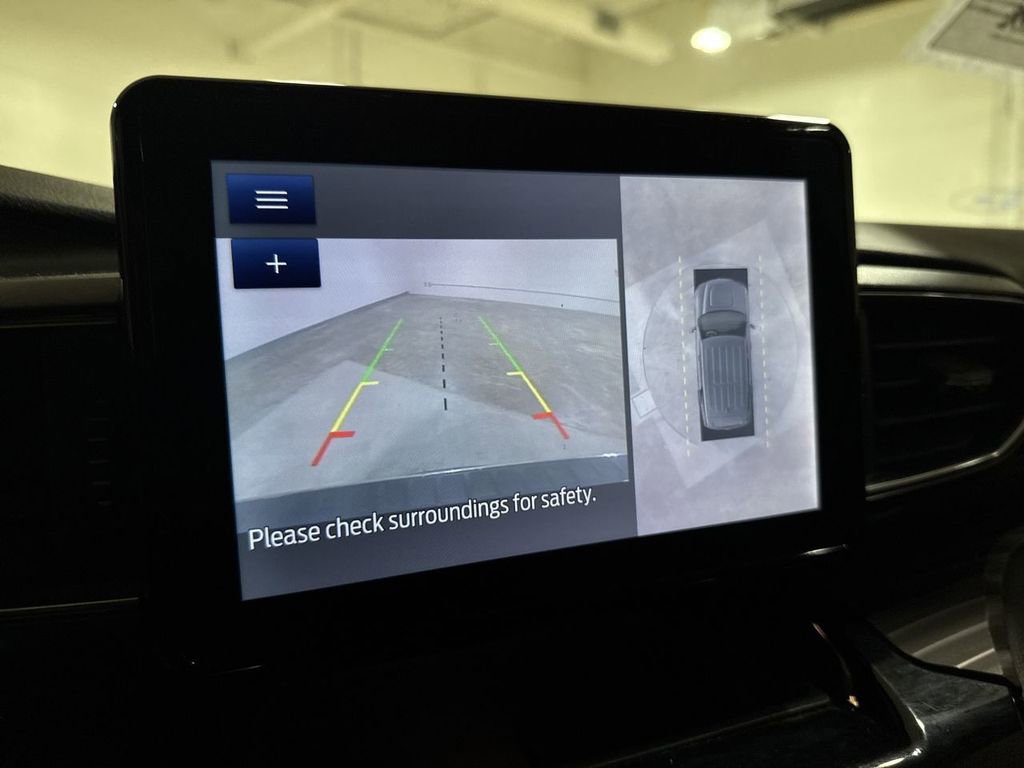 Used 2021 Ford Explorer Limited image 16