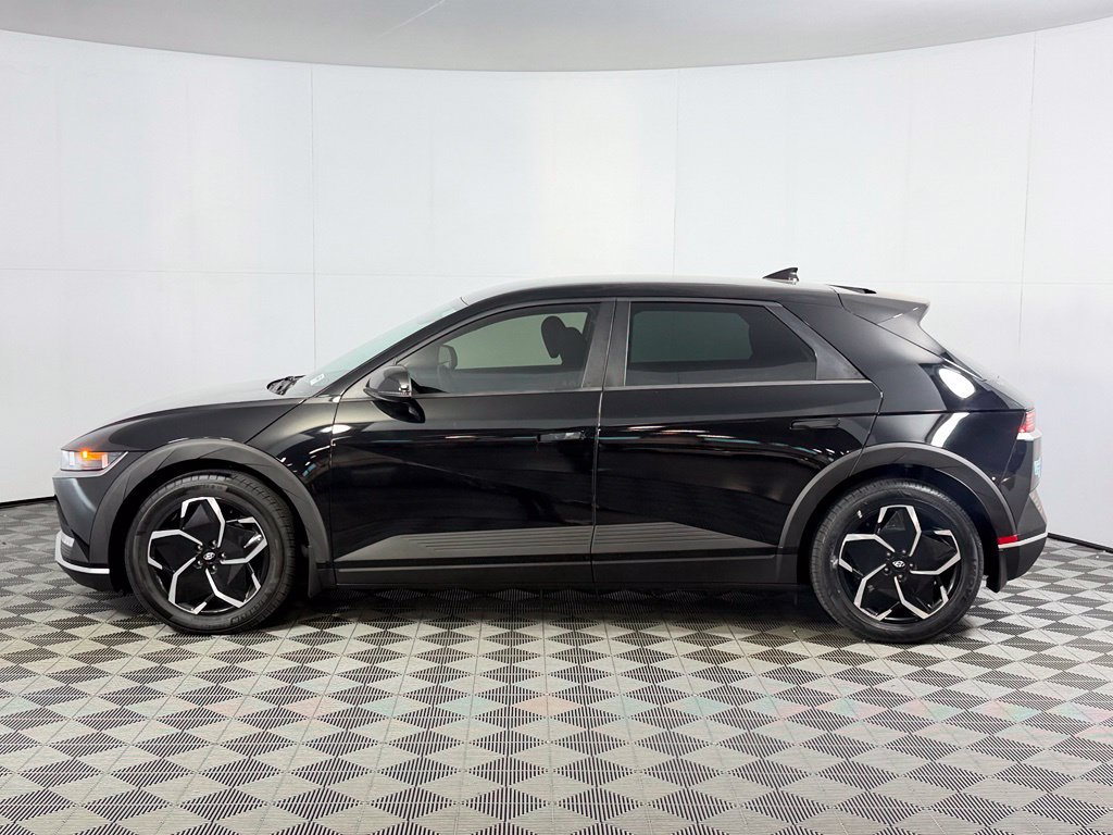 Used 2024 Hyundai Ioniq 5 SE RWD image 9