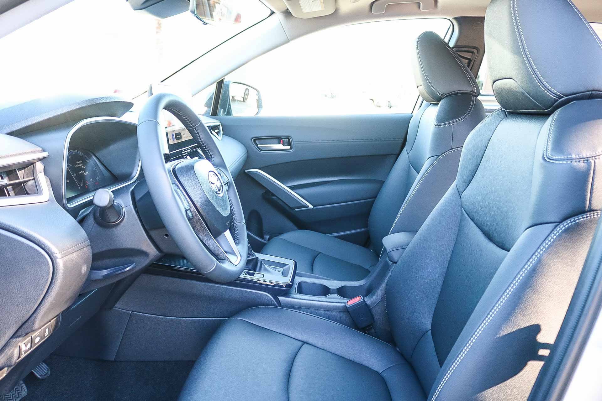 New 2026 Toyota Corolla Cross XLE FWD image 19