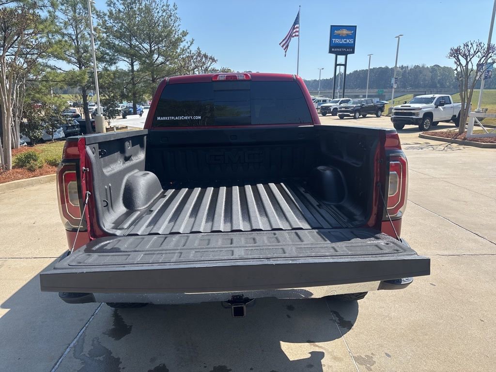 Used 2018 GMC Sierra 1500 SLT image 16