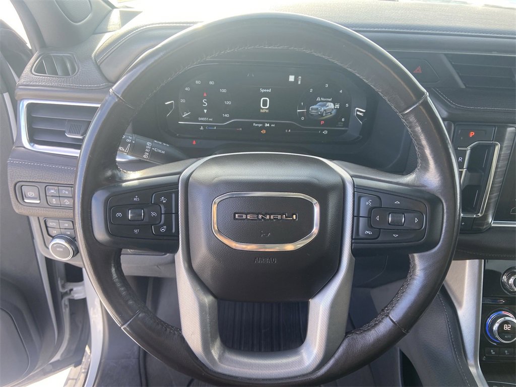 Certified 2022 GMC Yukon Denali w/ Denali Premium Package image 11