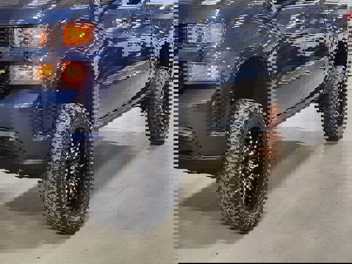 Used 2022 Chevrolet Silverado 1500 Custom w/ Safety Confidence Package image 17