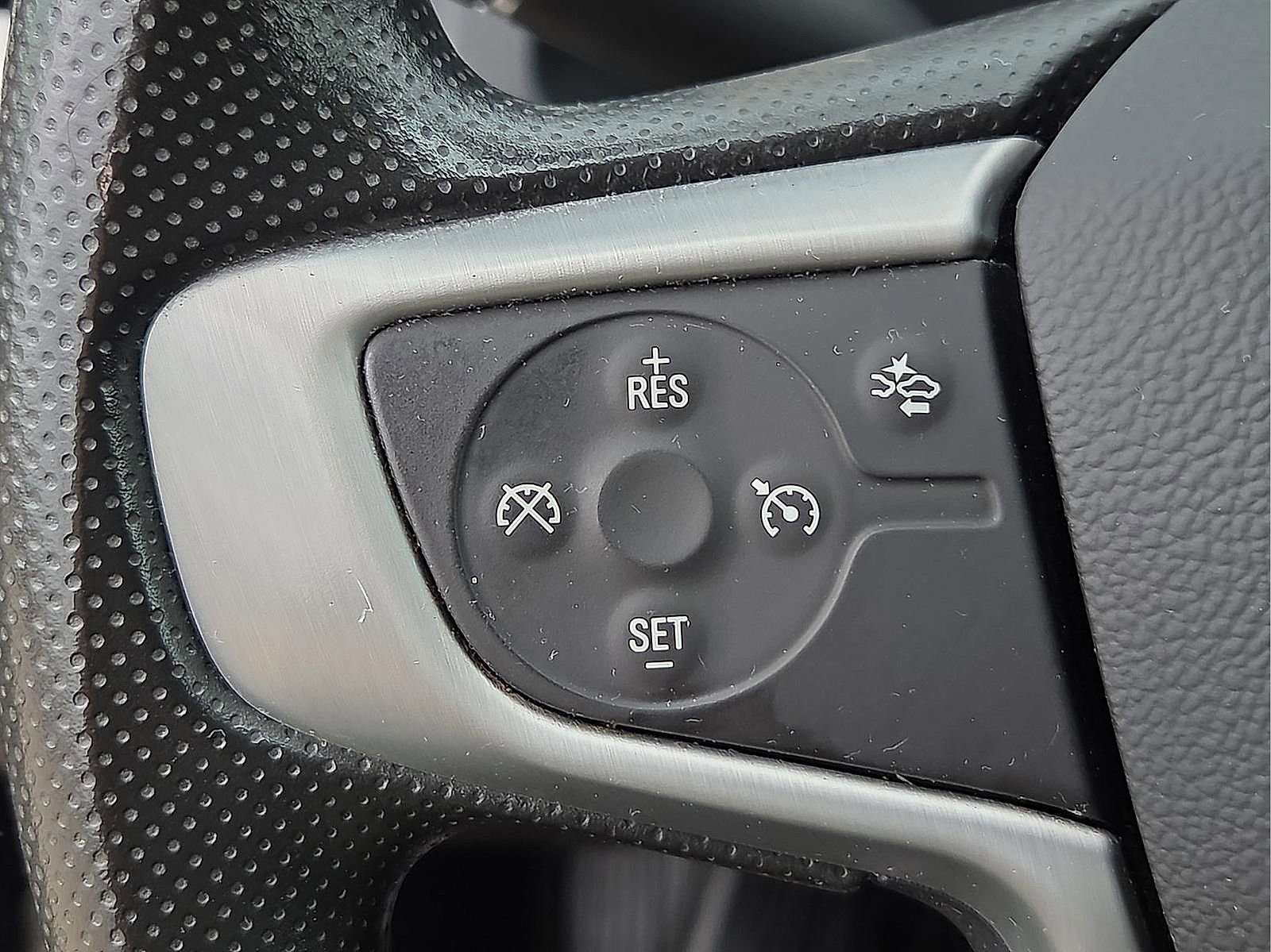 Used 2021 GMC Acadia SLE w/ Driver Convenience Package image 20