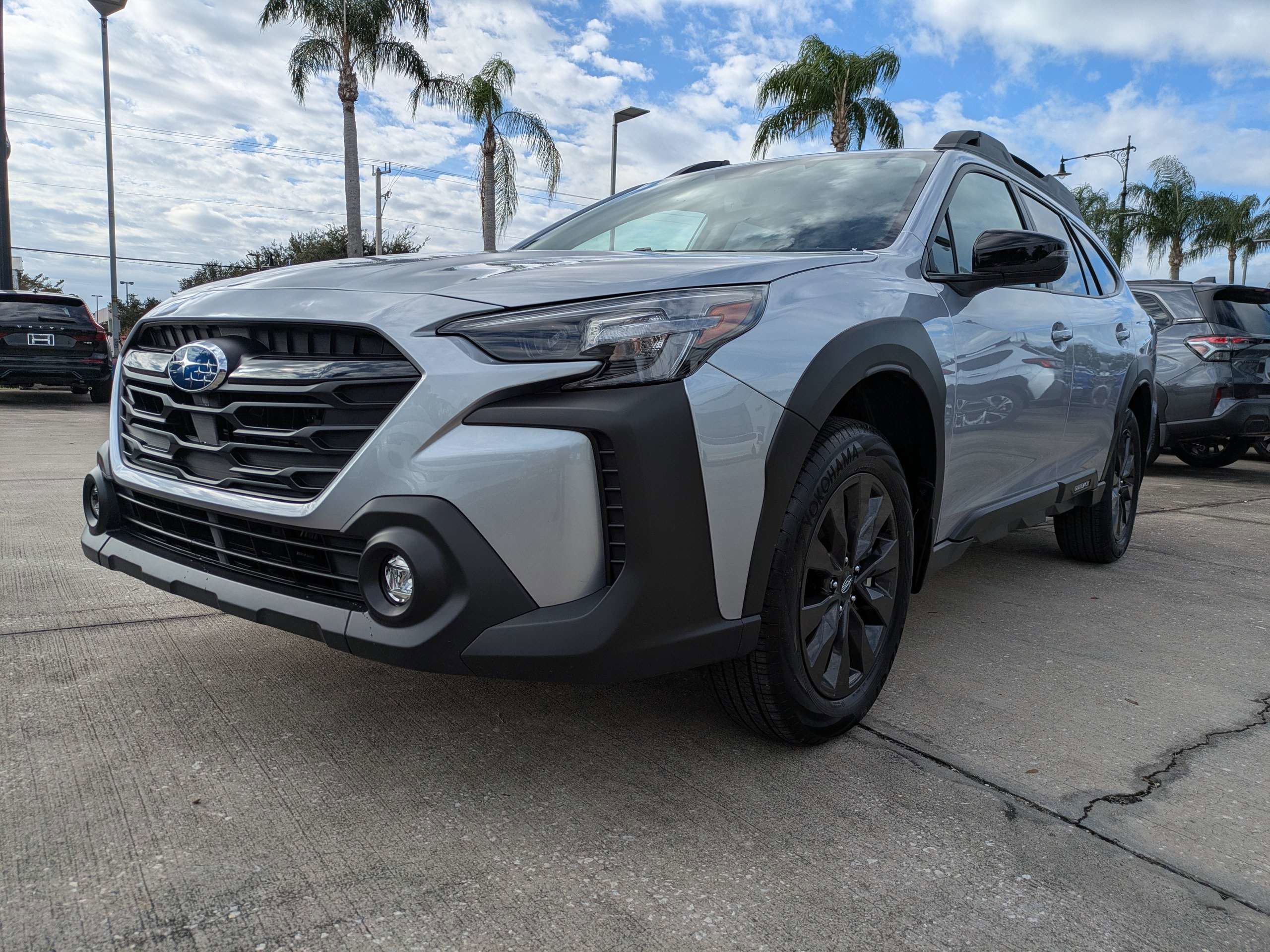 Certified 2025 Subaru Outback Onyx Edition w/ Popular Package #2 image 8