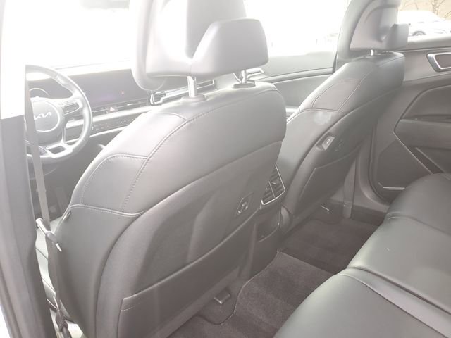 Used 2023 Kia Sportage SX image 17