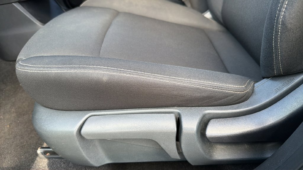 Used 2024 Nissan Rogue S AWD/4WD image 19