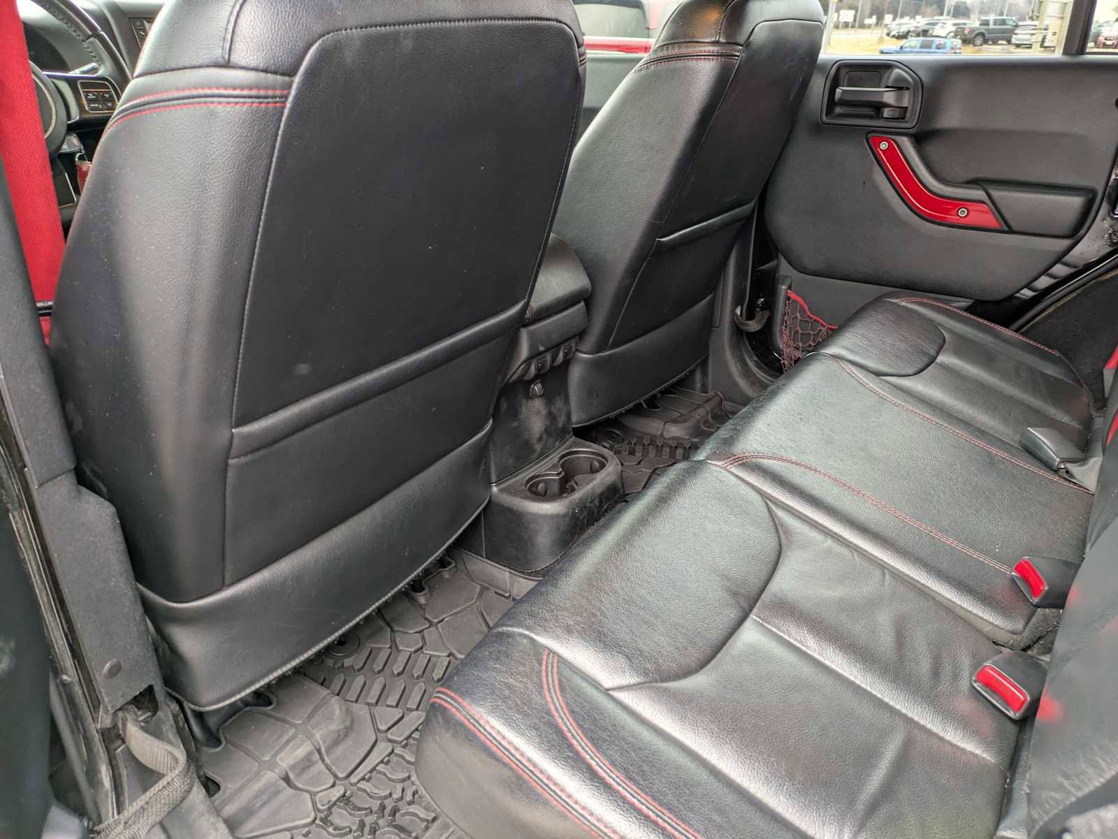 Used 2017 Jeep Wrangler Unlimited Rubicon image 17