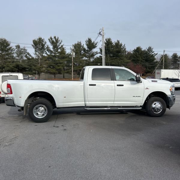 Used 2023 RAM 3500 Big Horn w/ Level 1 Equipment Group image 10