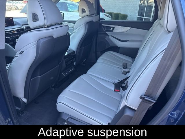 Used 2024 Acura MDX SH-AWD w/ Advance Package image 16