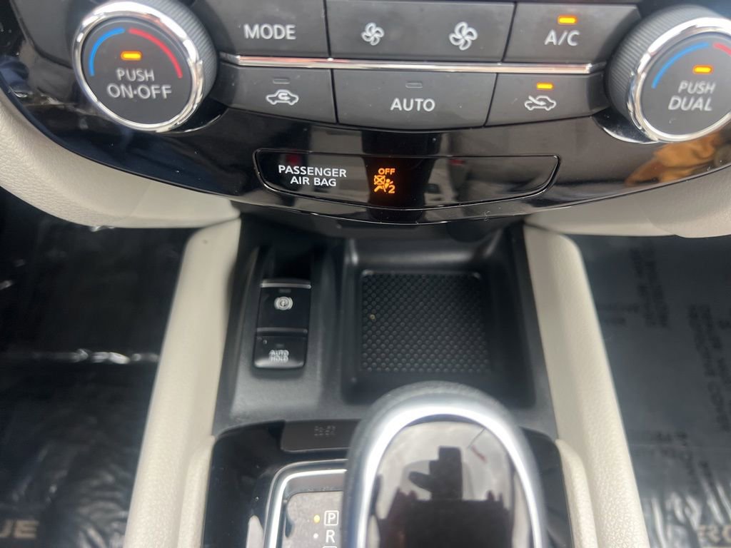 Used 2022 Nissan Rogue Sport SL w/ Premium Package AWD/4WD image 46