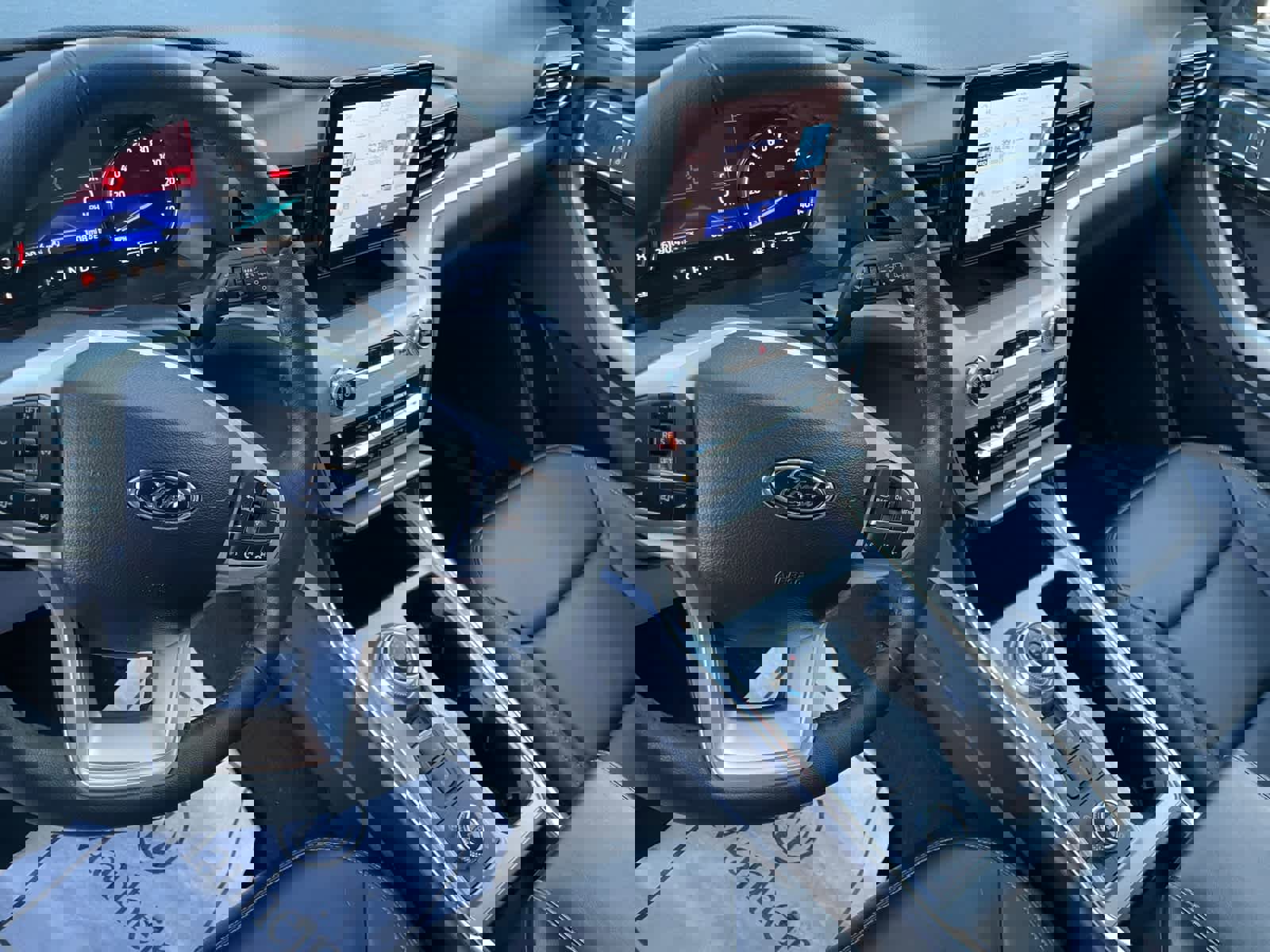 Certified 2023 Ford Explorer XLT w/ Equipment Group 202A image 11