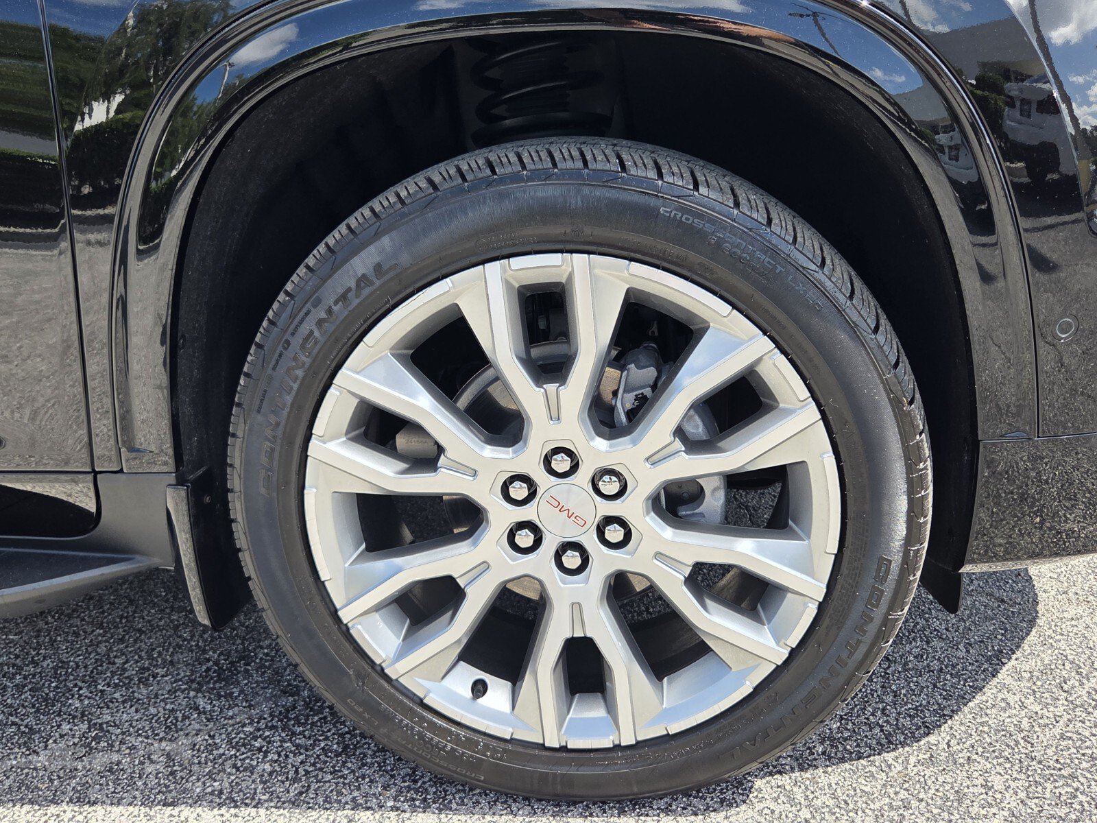 Used 2024 GMC Acadia Denali w/ Super Cruise Package AWD/4WD image 9