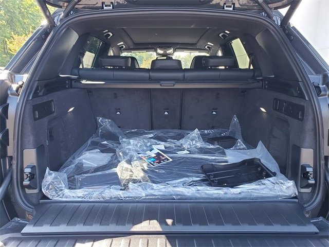 New 2026 BMW X5 M60i image 5