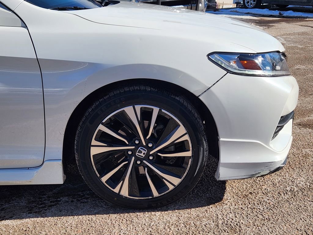 Used 2016 Honda Accord EX-L image 9