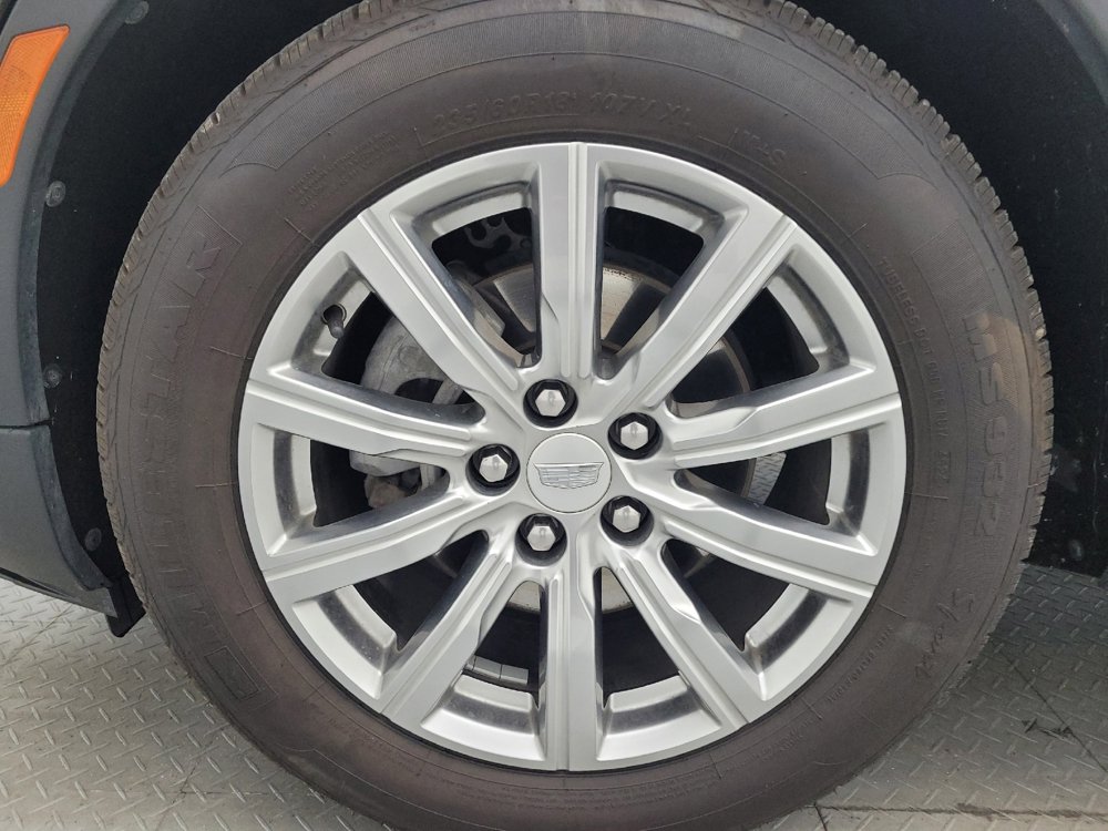 Used 2020 Cadillac XT4 Premium Luxury w/ Driver Awareness Package AWD/4WD image 31