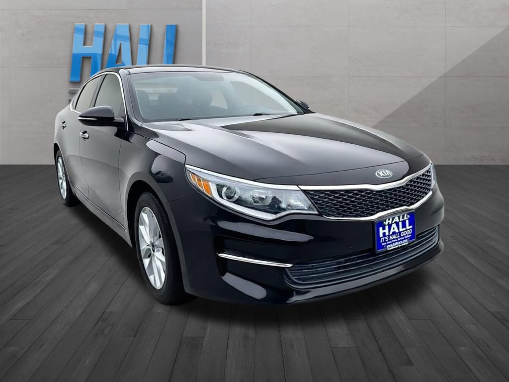Used 2017 Kia Optima LX FWD image 7