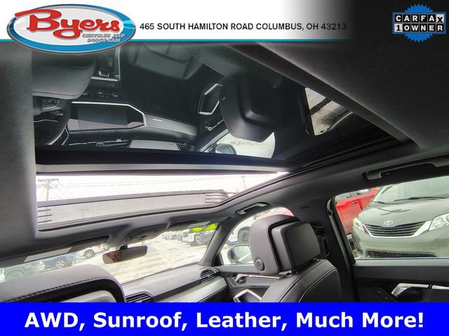 Used 2025 Audi Q3 2.0T Premium image 32