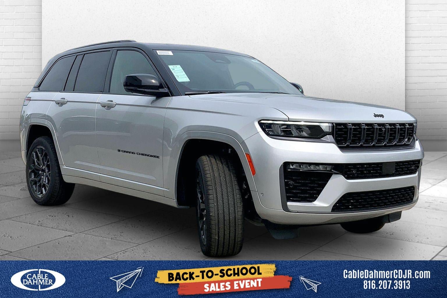 New 2026 Jeep Grand Cherokee Summit w/ Obsidian Package AWD/4WD image 1