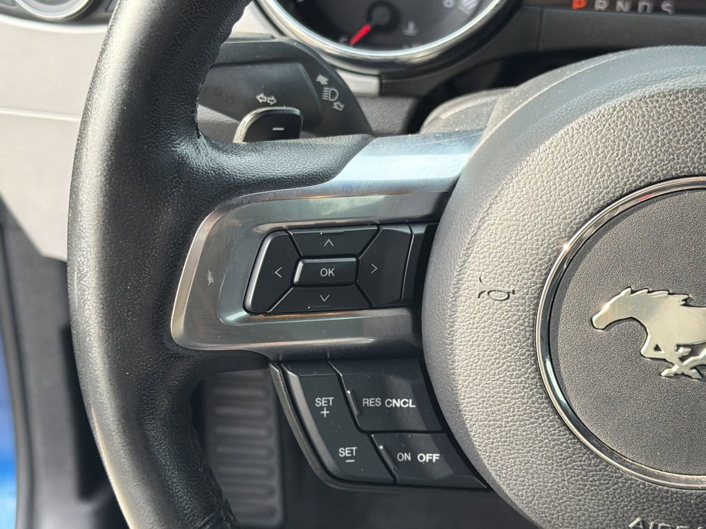 Used 2017 Ford Mustang Premium RWD image 20