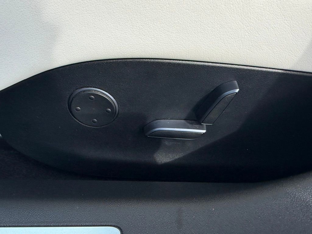 Used 2017 Tesla Model S 75 image 11