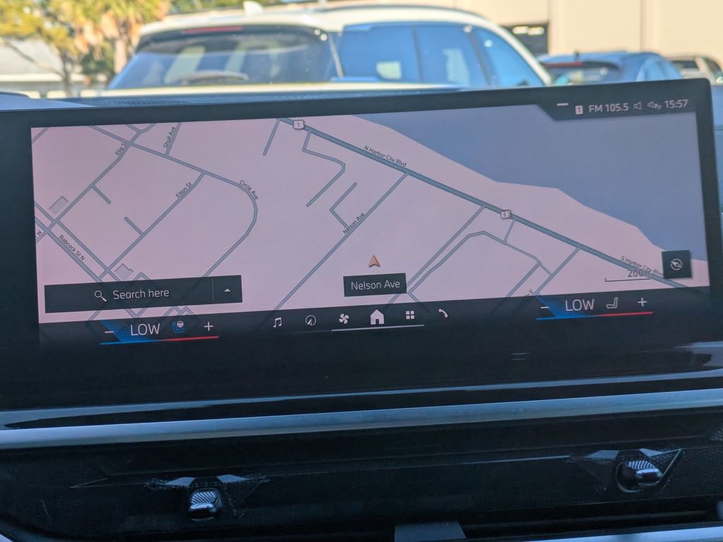 Used 2025 BMW X5 xDrive50e image 24