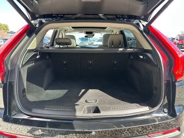 Used 2023 Cadillac XT4 Premium Luxury image 17