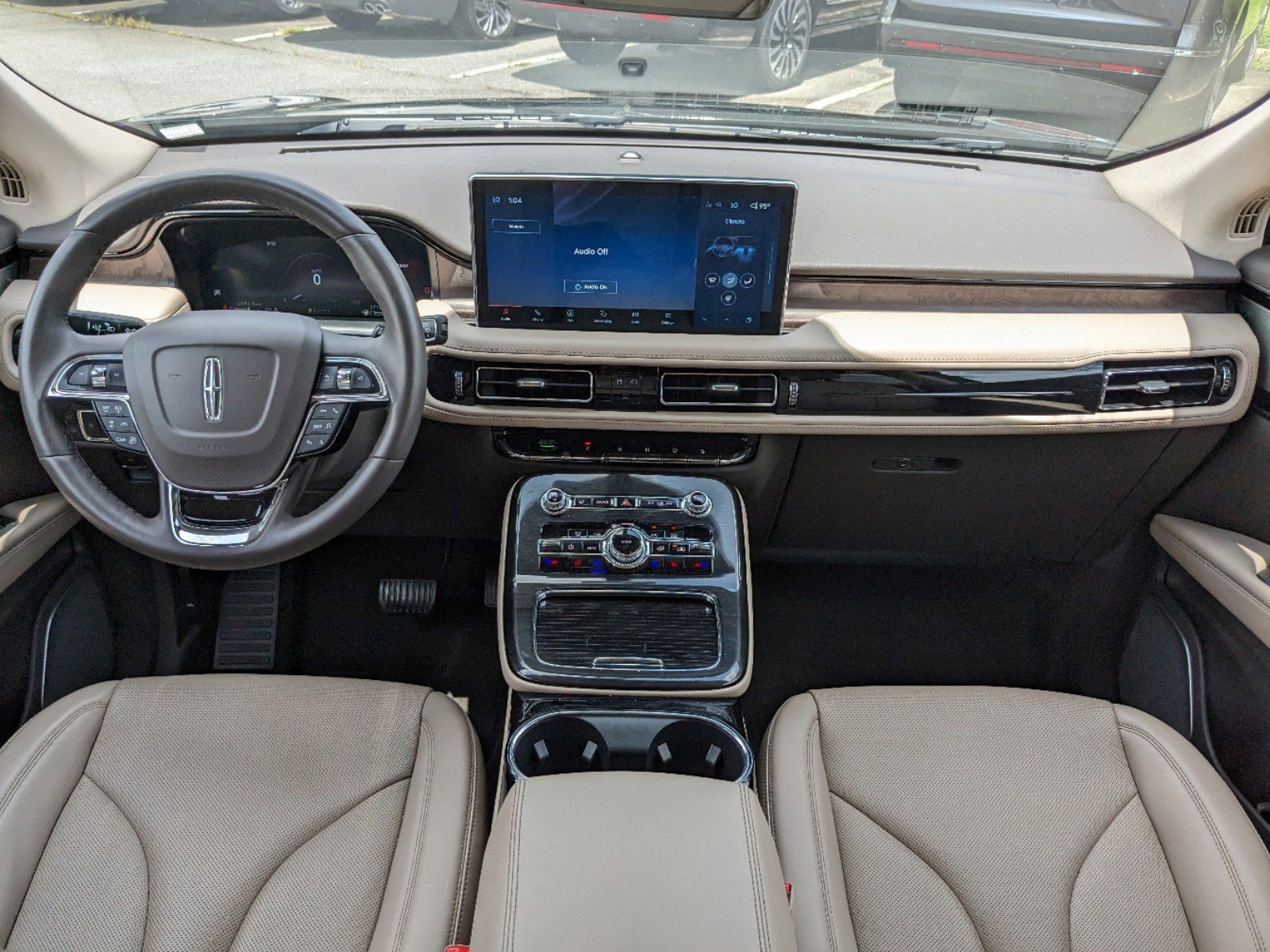 Certified 2023 Lincoln Nautilus Reserve w/ Equipment Group 202A image 16