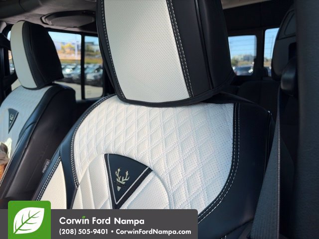 Used 2023 Jeep Gladiator Sport AWD/4WD image 12