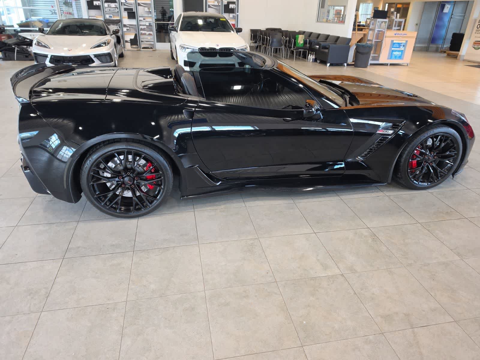 Used 2016 Chevrolet Corvette Z06 w/ 3LZ Preferred Equipment Group RWD image 6
