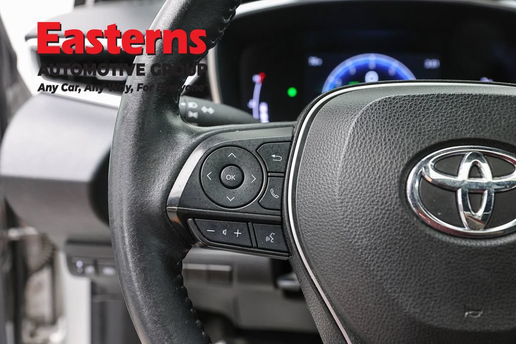 Used 2023 Toyota Corolla XSE FWD image 15