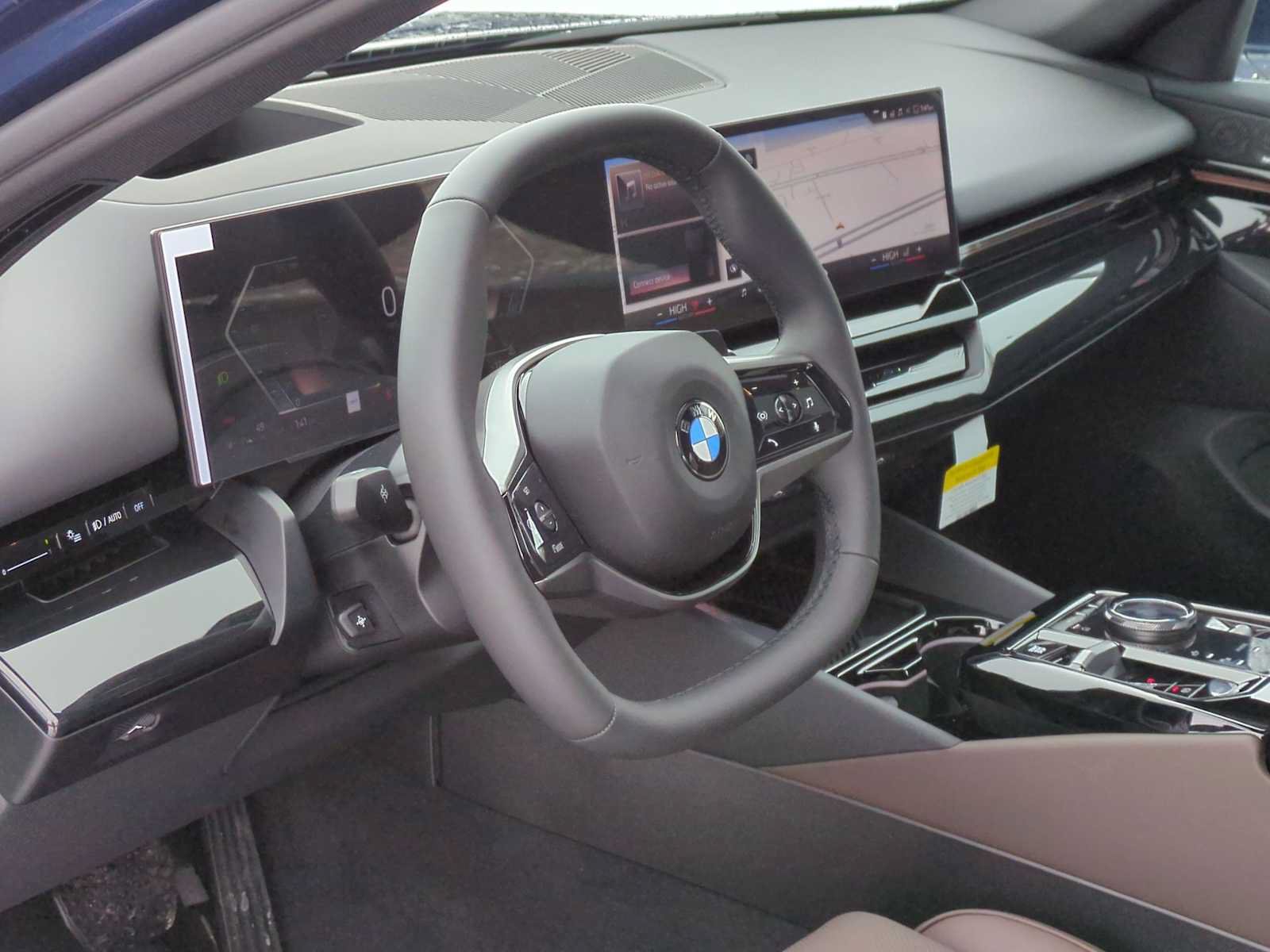 New 2026 BMW 530i xDrive AWD/4WD image 10