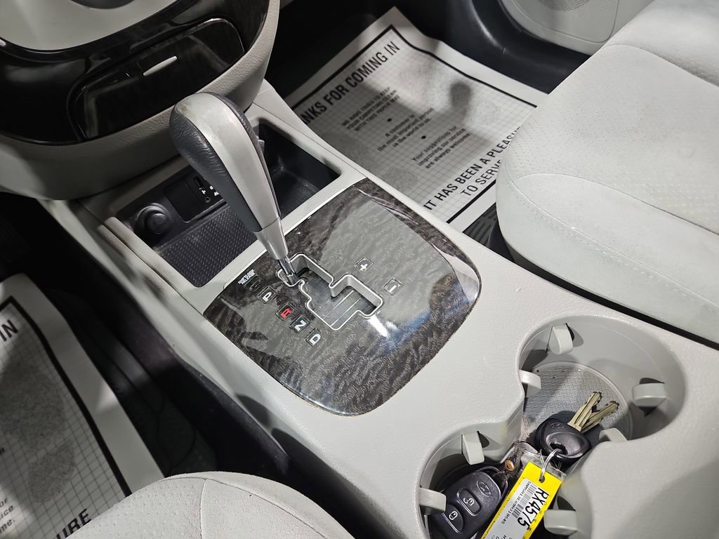 Used 2009 Hyundai Santa Fe SE image 22