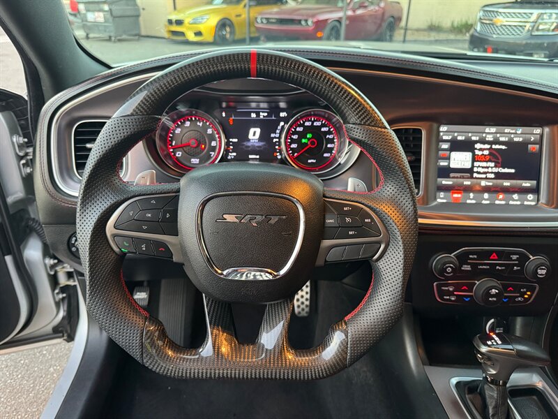 Used 2019 Dodge Charger Scat Pack w/ Dynamics Package RWD image 23