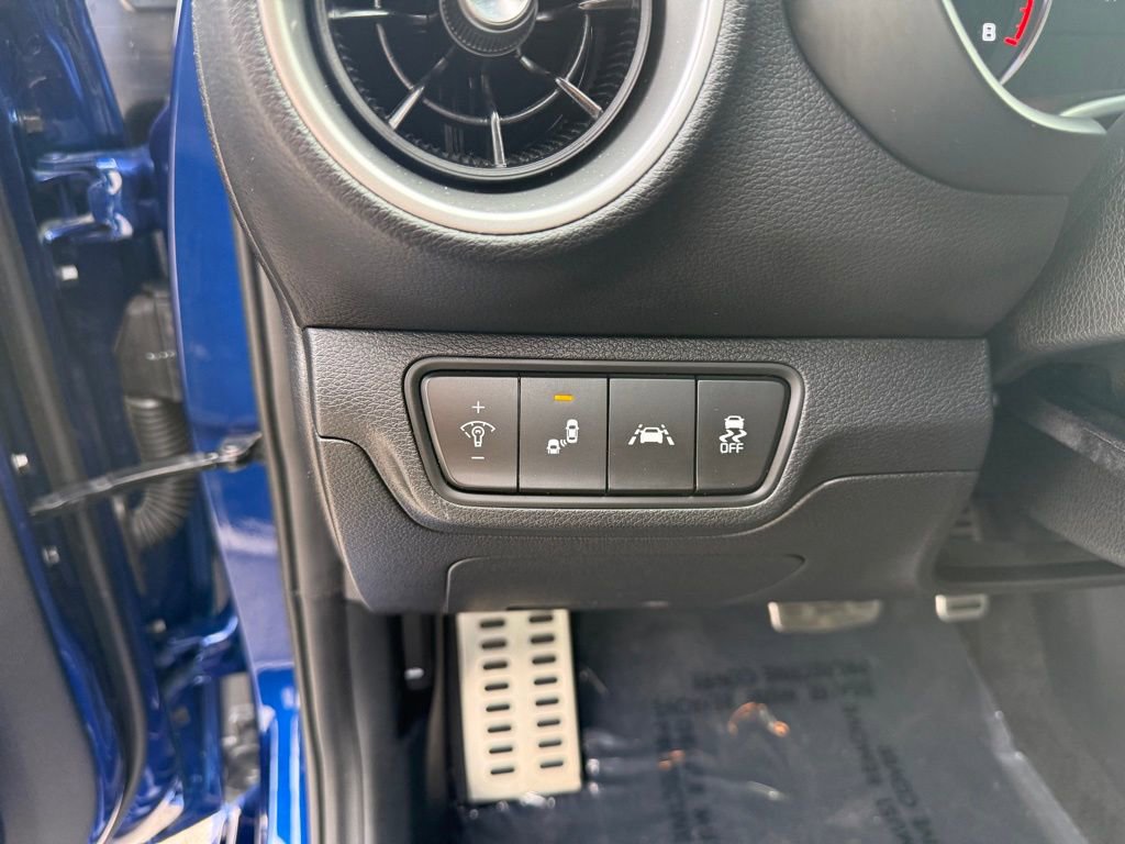 Used 2021 Kia Forte GT image 7