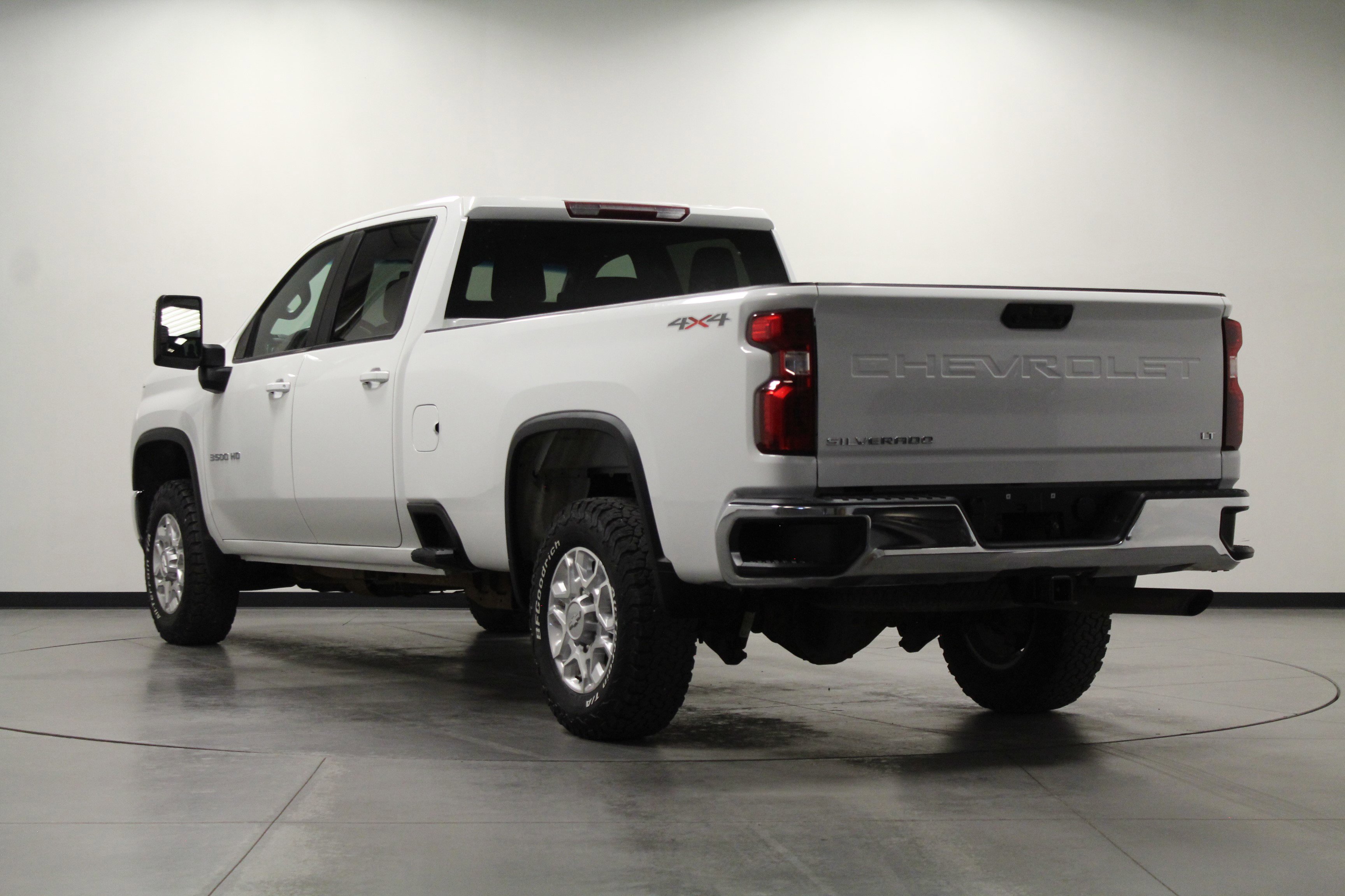 Used 2021 Chevrolet Silverado 3500 LT AWD/4WD image 6