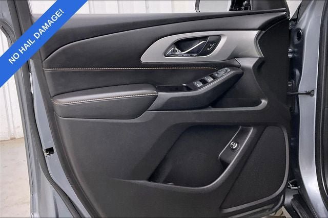 Used 2020 Chevrolet Traverse LT FWD image 20