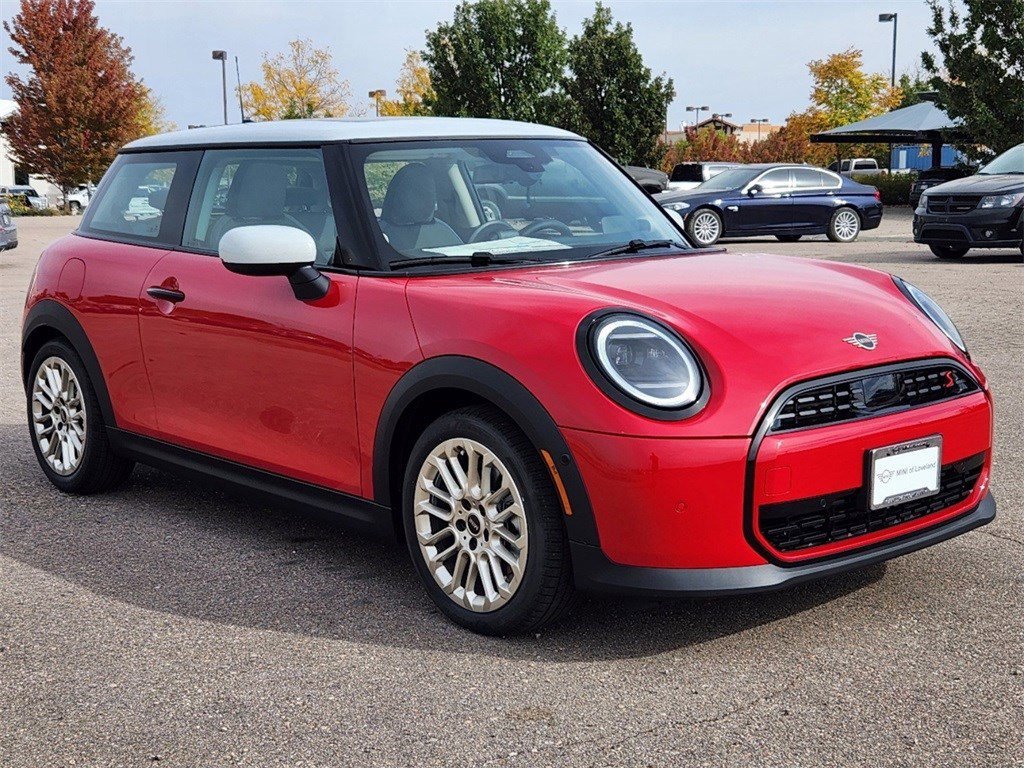 Used 2025 MINI Cooper S image 9