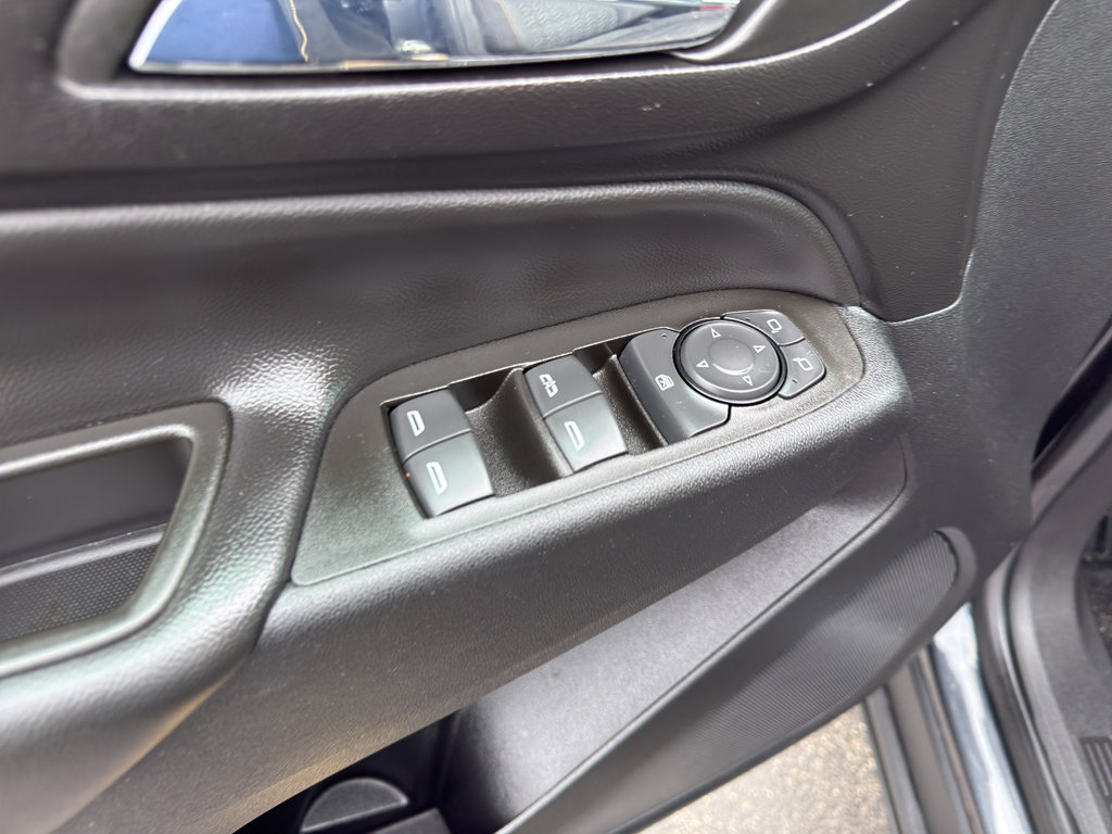 Used 2022 Chevrolet Equinox LT image 12