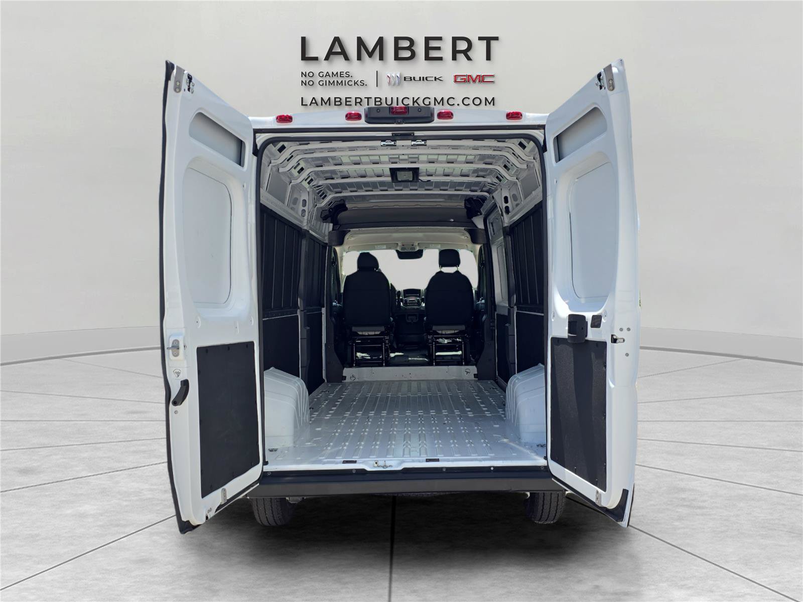 Used 2026 RAM ProMaster 2500 w/ Convenience Group FWD image 13