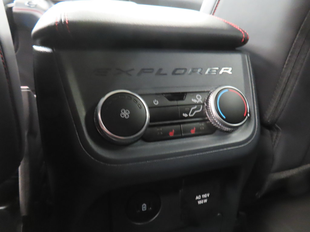 Used 2026 Ford Explorer ST AWD/4WD image 18