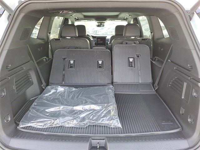 New 2026 GMC Acadia Elevation w/ Black Edition image 5