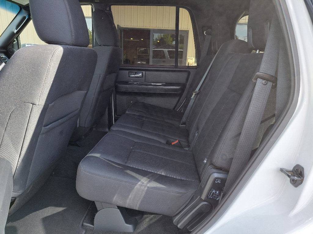 Used 2016 Ford Expedition XL w/ Equipment Group 101A AWD/4WD image 11