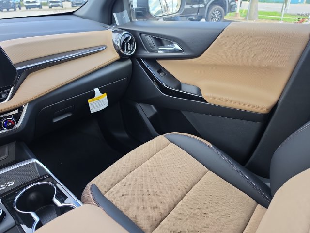New 2027 Chevrolet Equinox ACTIV w/ Safety and Technology Package AWD/4WD image 11