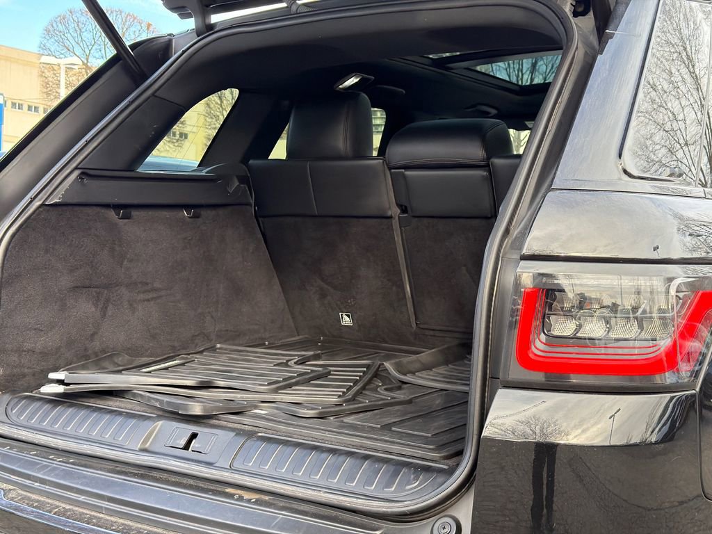 Used 2021 Land Rover Range Rover Sport HSE Dynamic image 8