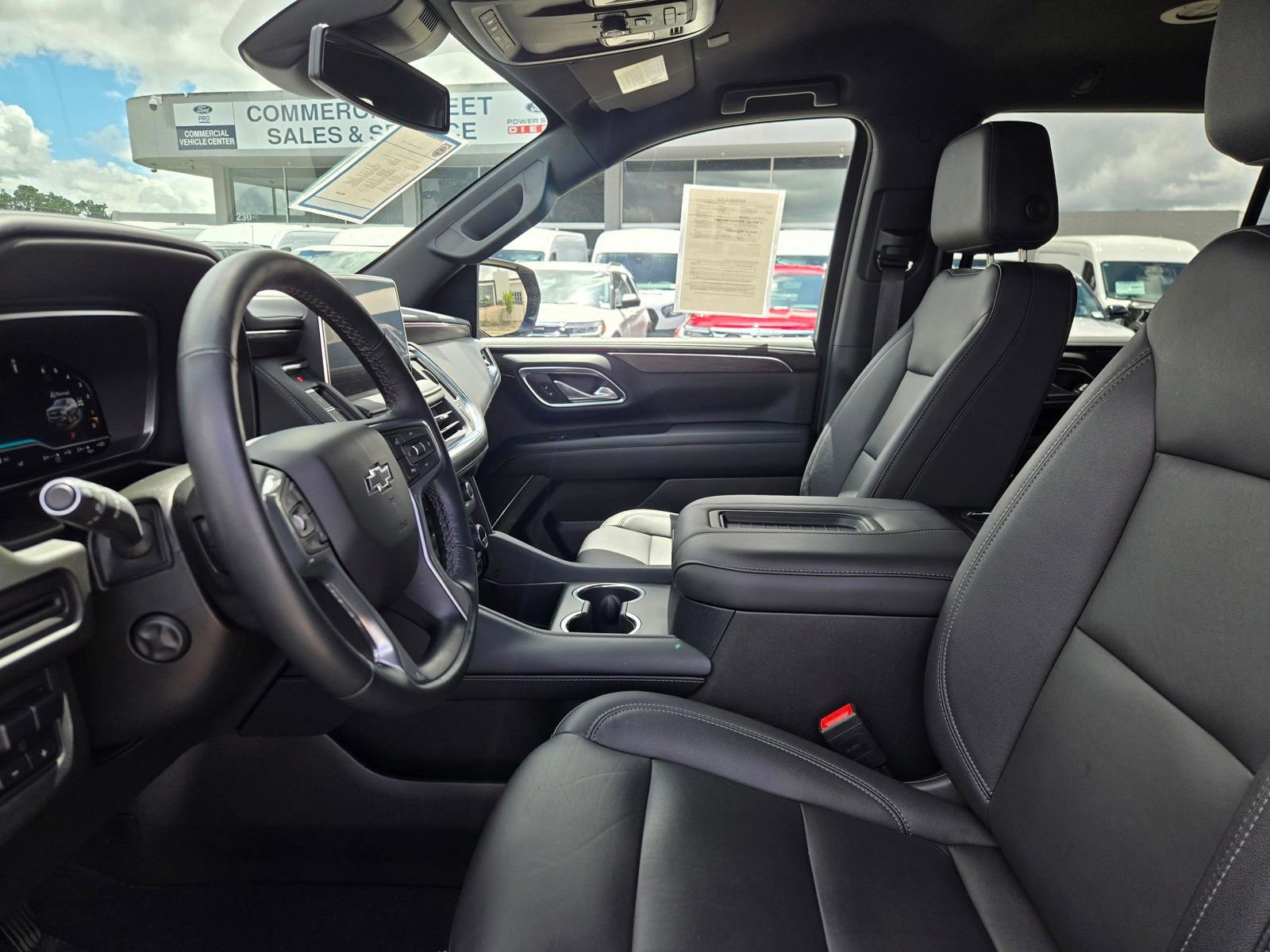 Used 2023 Chevrolet Tahoe Z71 w/ Z71 Off-Road Package image 29