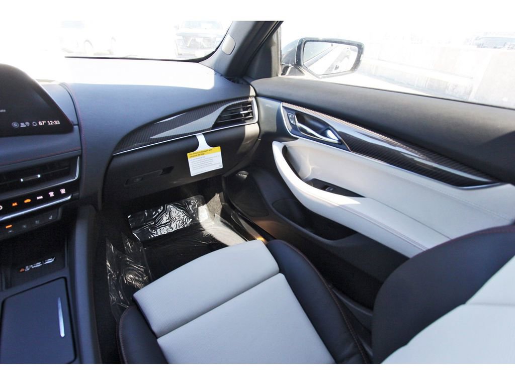 New 2026 Cadillac CT5 V image 10