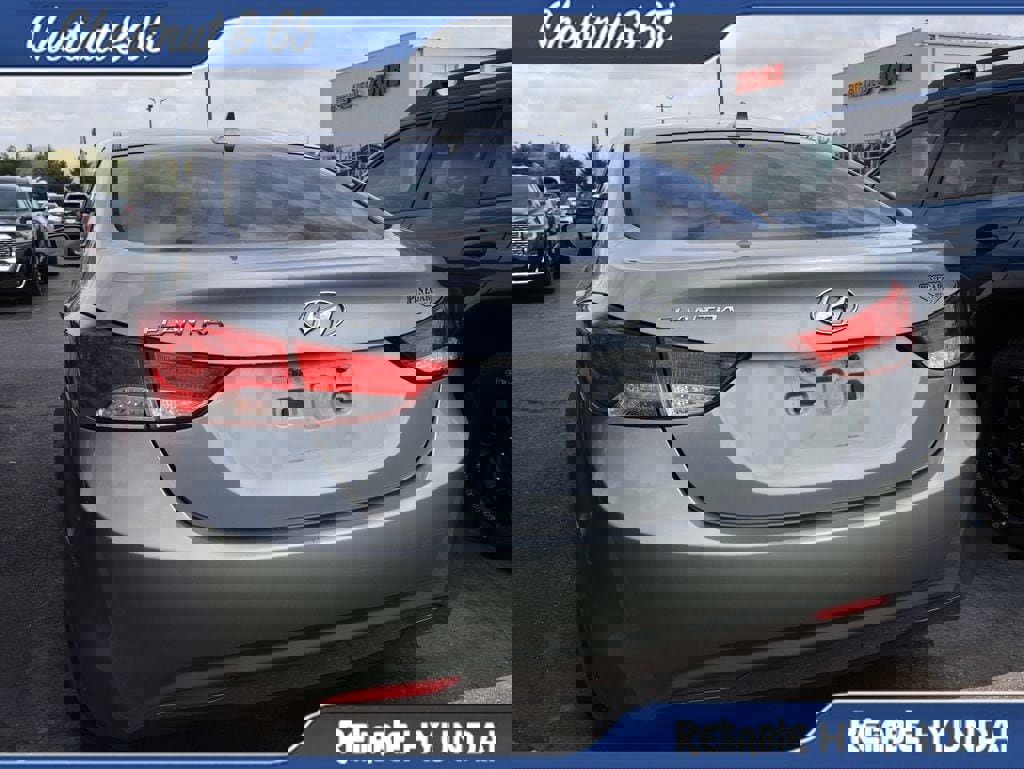 Used 2013 Hyundai Elantra GLS image 16